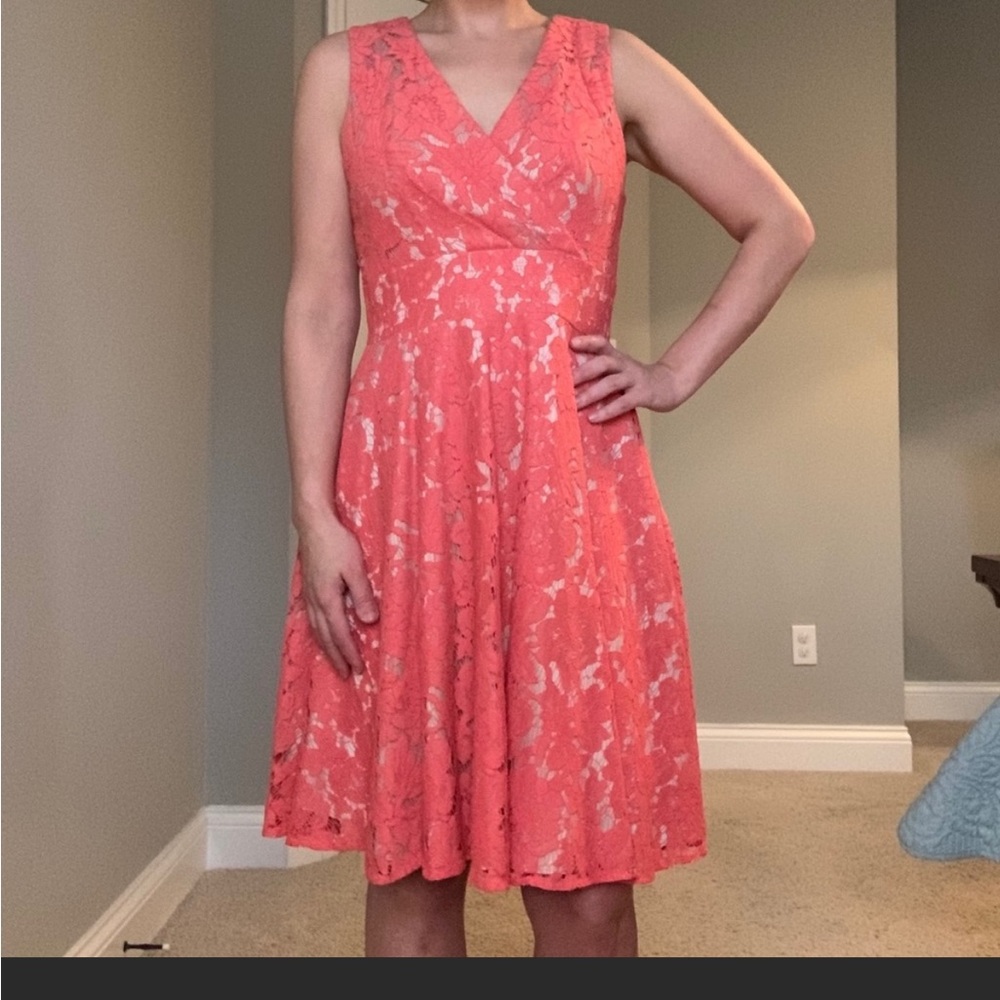 NWT Eliza J Coral Lace V-Neck  Party Dress with Nude Lining Pockets Size 18W